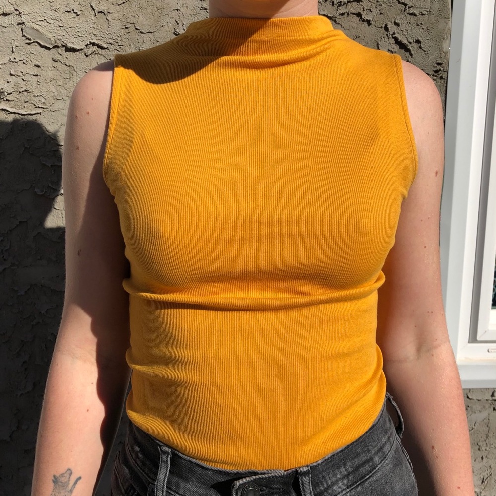 Everlane Mock Neck Tank